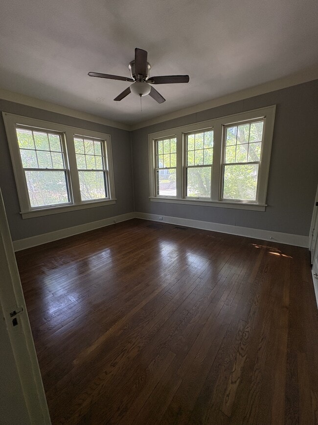 Building Photo - 100 Linwood Ct