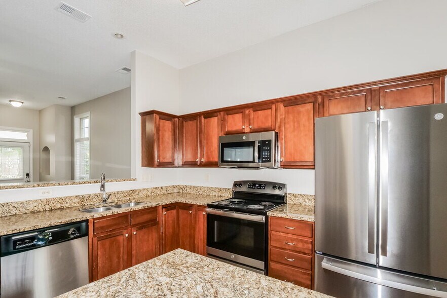 Building Photo - 1547 Wynne Grove Rd