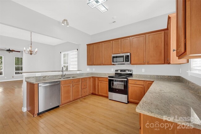 Building Photo - 104 Kensington St