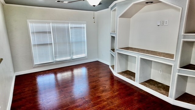 Building Photo - 1706 Emerald Ave