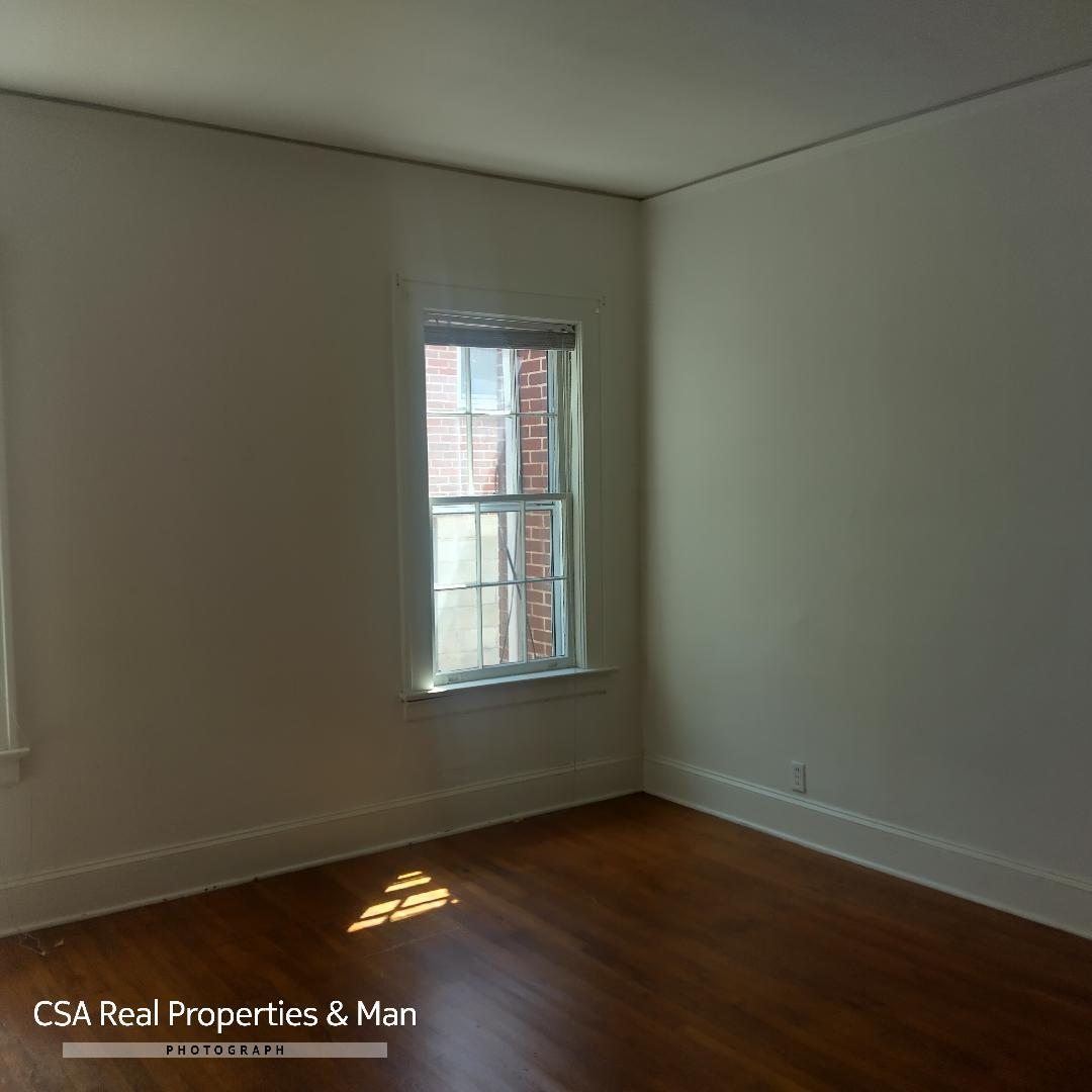 Building Photo - 1691 Beecher St SW