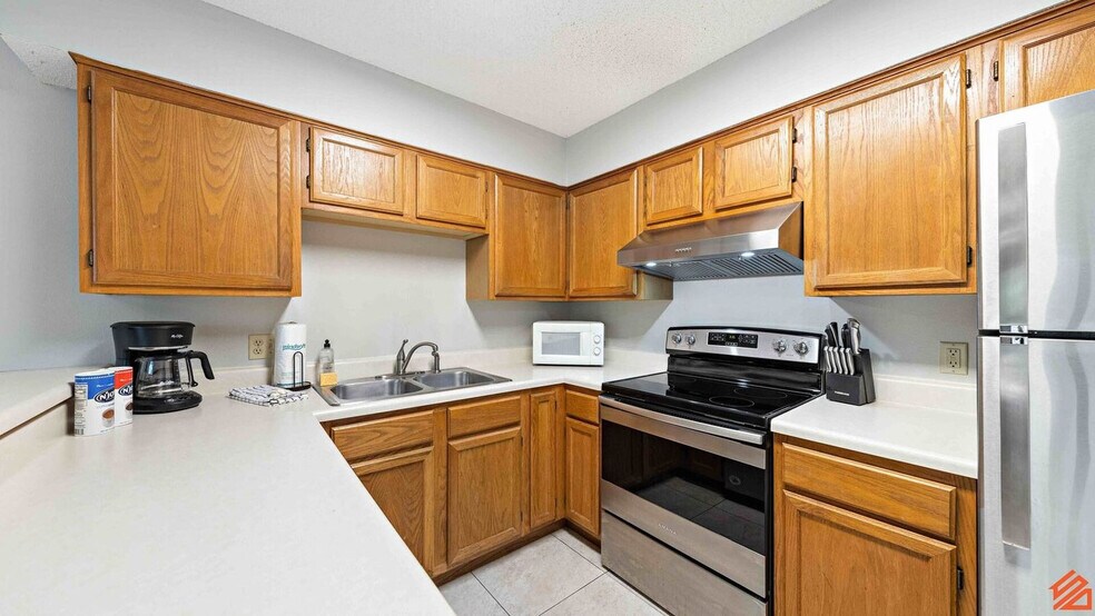 Building Photo - 200 Sandestin Ln