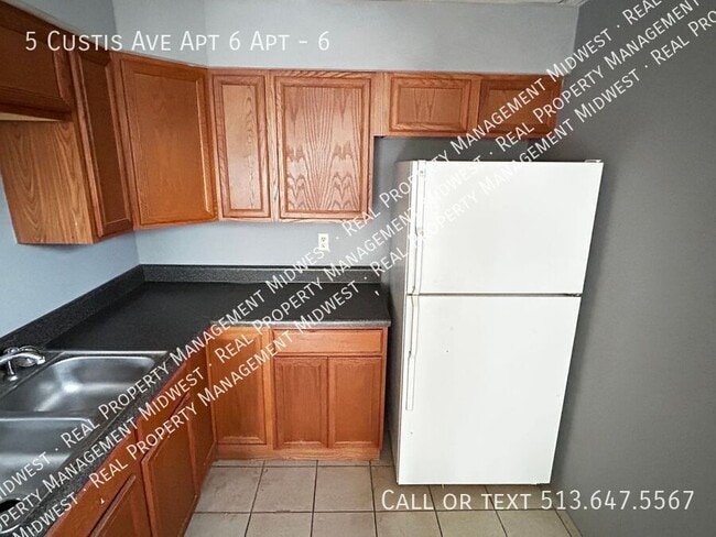 Building Photo - 5 Custis Ave