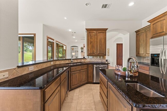 Building Photo - 15 Borello Drive