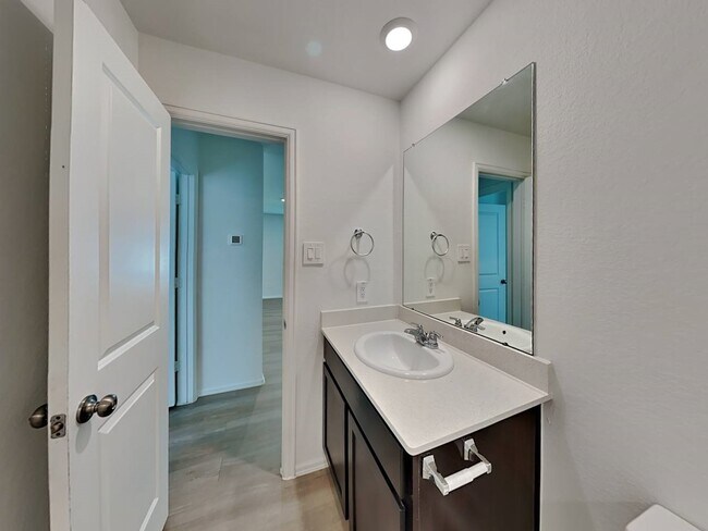 Building Photo - 24123 Sundown Vw Ln