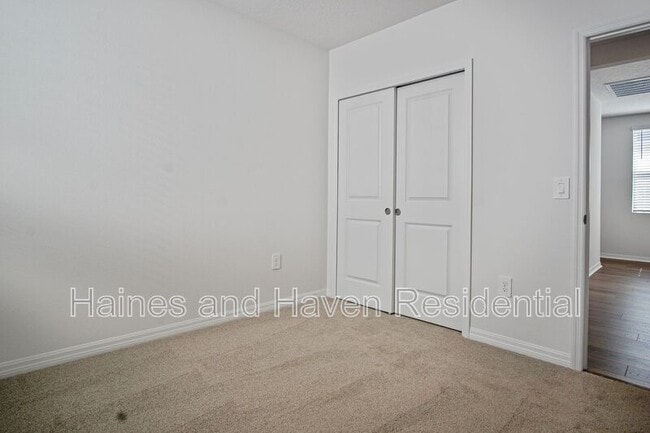 Building Photo - 5308 Rocky Hawk Run