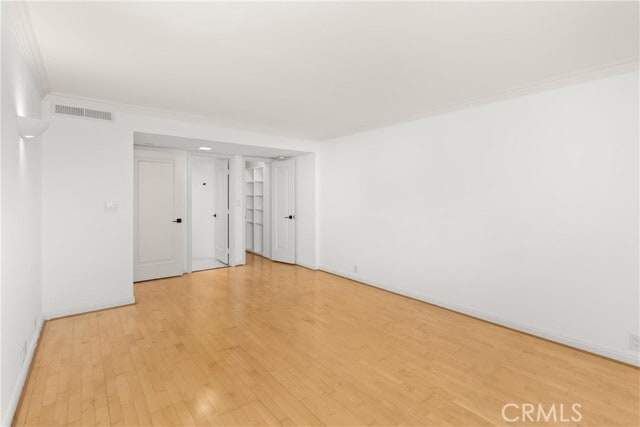 Building Photo - 10535 Wilshire Blvd
