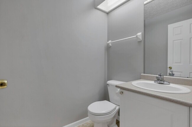 Building Photo - 2623 Landings Way