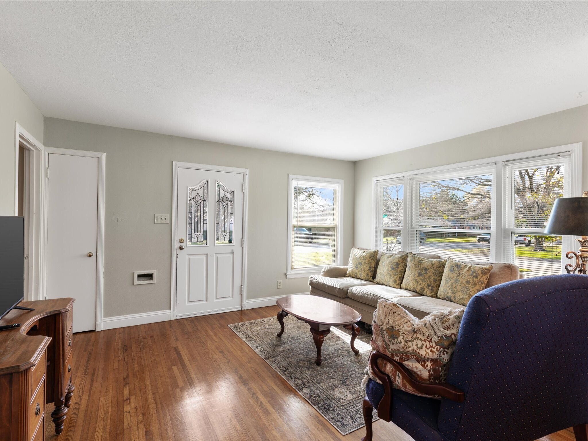 Building Photo - 4201 Anita Ave