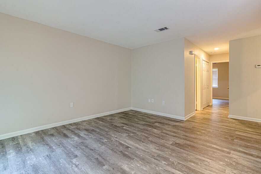 Building Photo - 1306 Keturah St