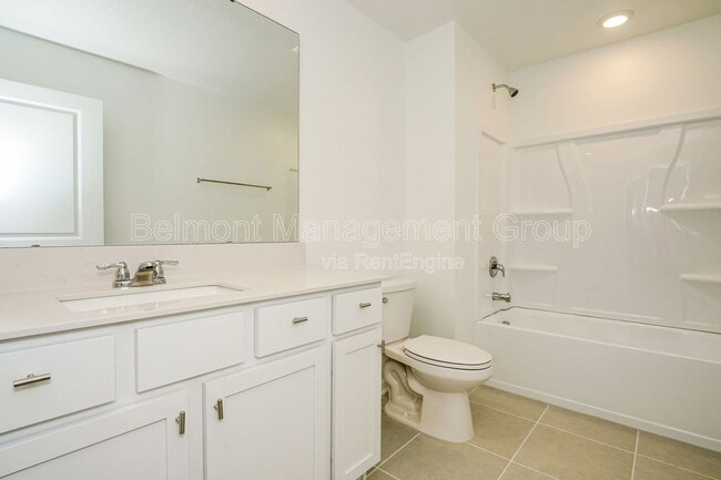 Building Photo - 1212 Belle Isle Ln