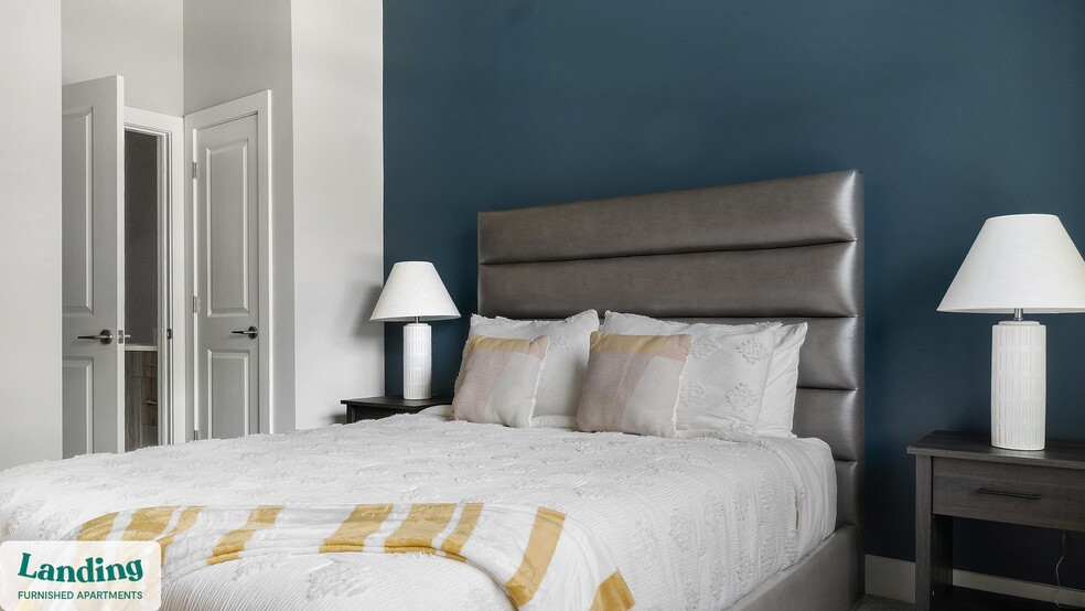 Building Photo - 1880 Maple Dr NW