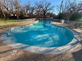 Pool - 5800 Rockhill Rd