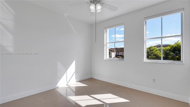 Building Photo - 17994 NW 87th Pl