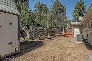 Building Photo - 580 N 9th Dr