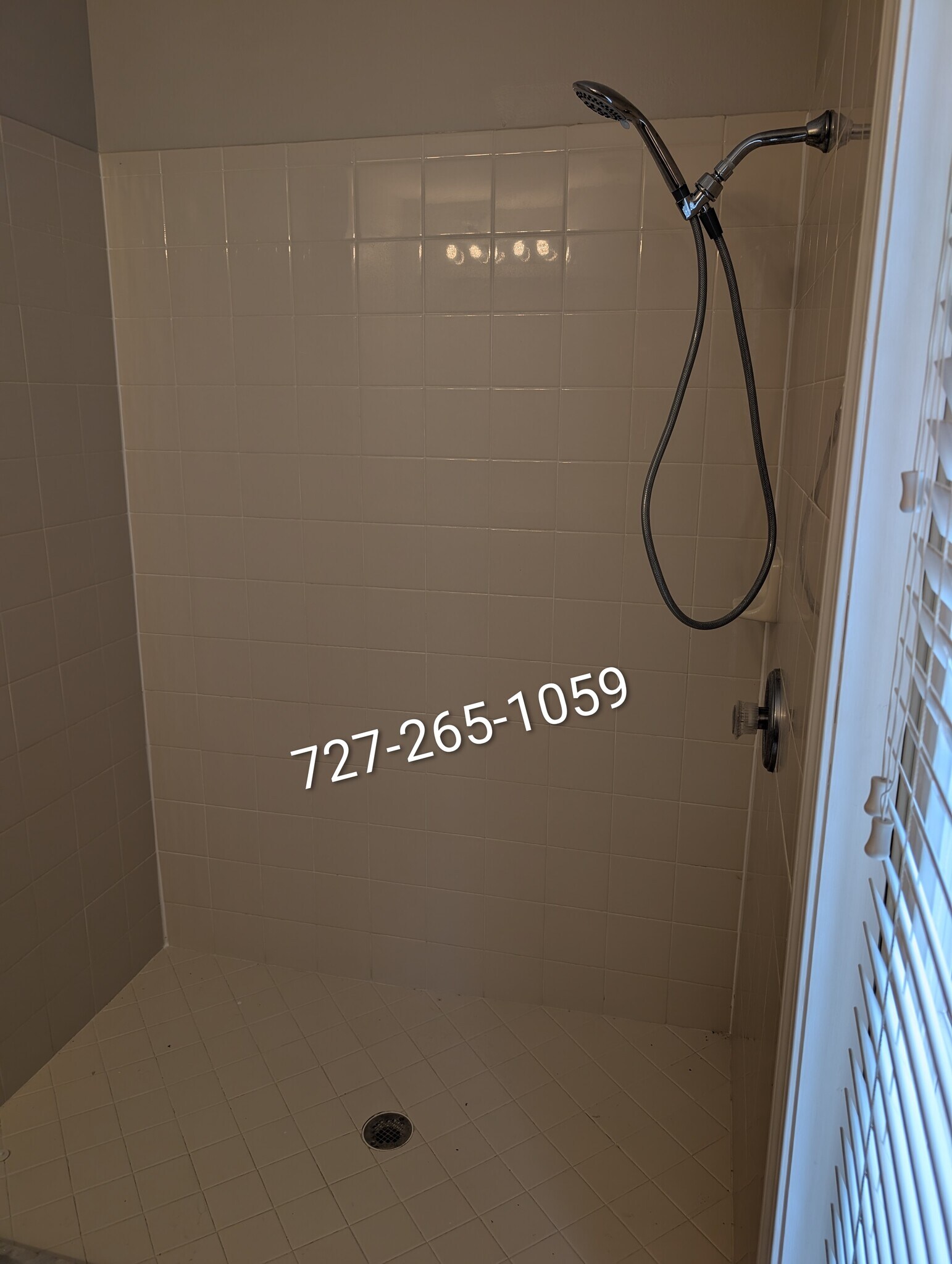 En Suite Shower - 26000 Risen Star Dr