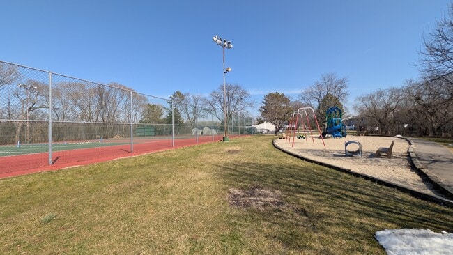 Building Photo - 636 Pintail St