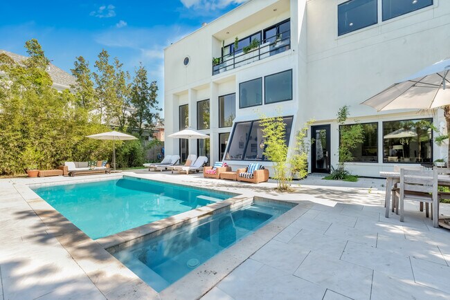 Building Photo - 4809 Neyrey Dr
