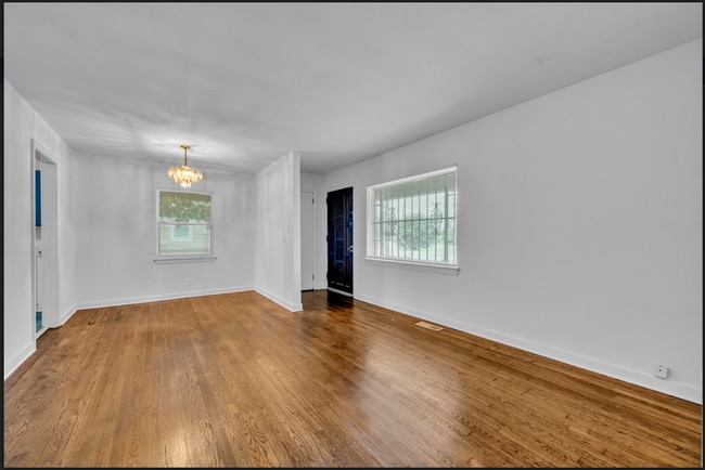 Building Photo - 1725 Mims St SW