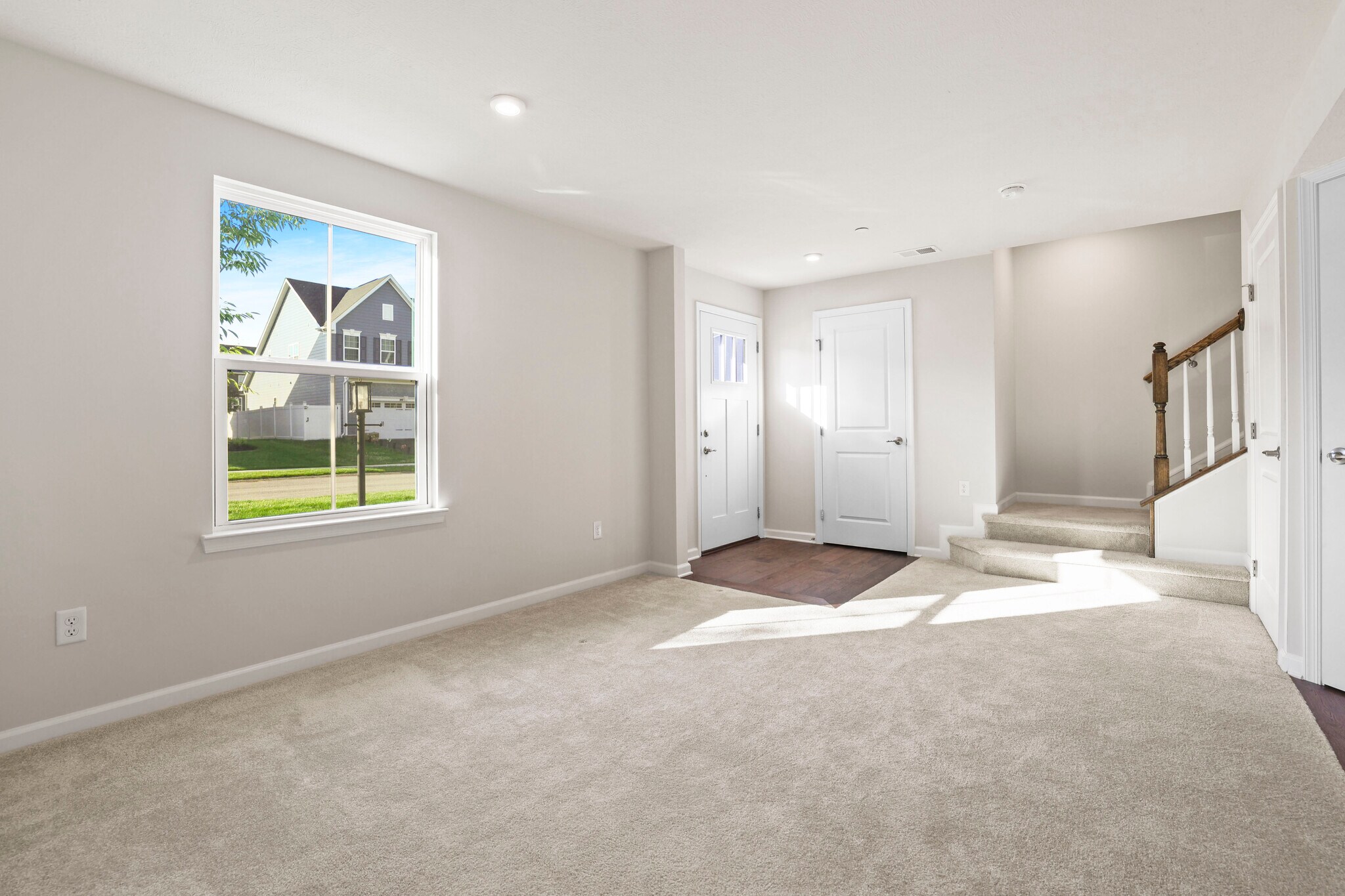 Building Photo - 115 Mossy Oak Dr