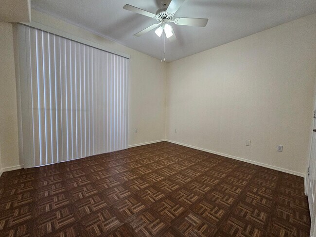 Building Photo - 18416 N Cave Creek Rd