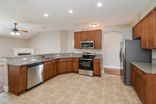 Building Photo - 1311 Yellow Jacket Ct