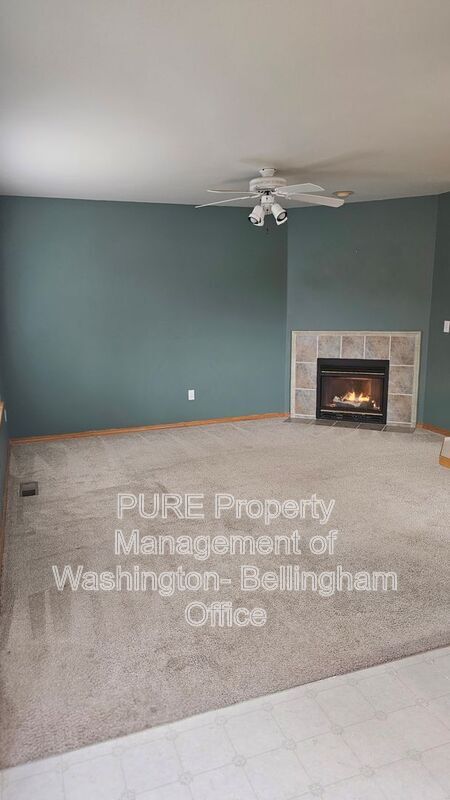 Building Photo - 3800 Megan Ln