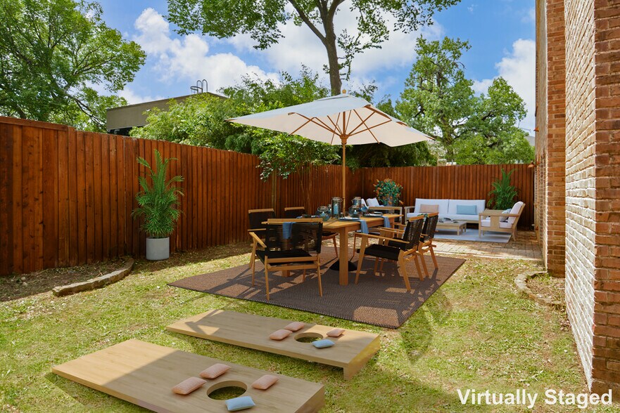 Building Photo - 2917 Normah St