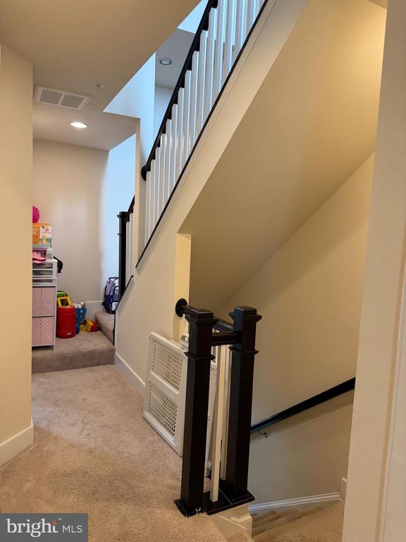 Building Photo - 189 Green Poplar Loop