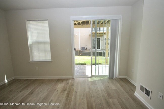 Building Photo - 1206 Arose Ln
