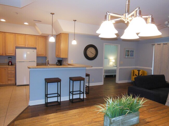 Building Photo - 908 Resort Cir