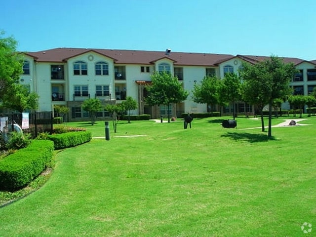 Building - Buena Vista