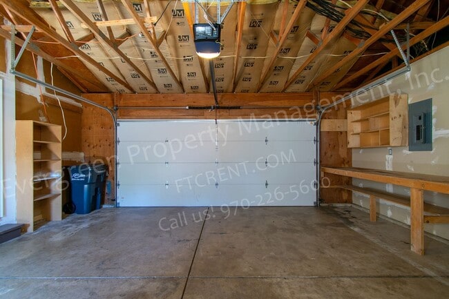 Building Photo - 661 Hanna St