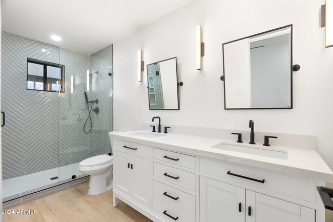 Building Photo - 1643 W Griswold Rd