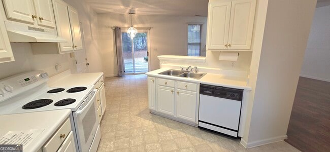 Building Photo - 45 Chemin Pl