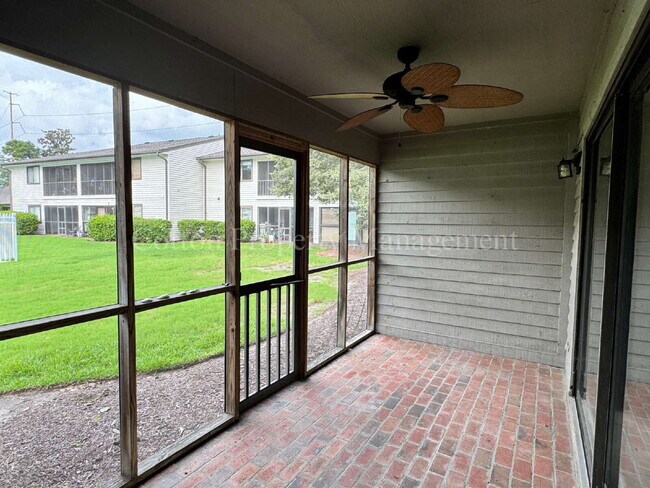 Building Photo - 1507 Military Cutoff Rd