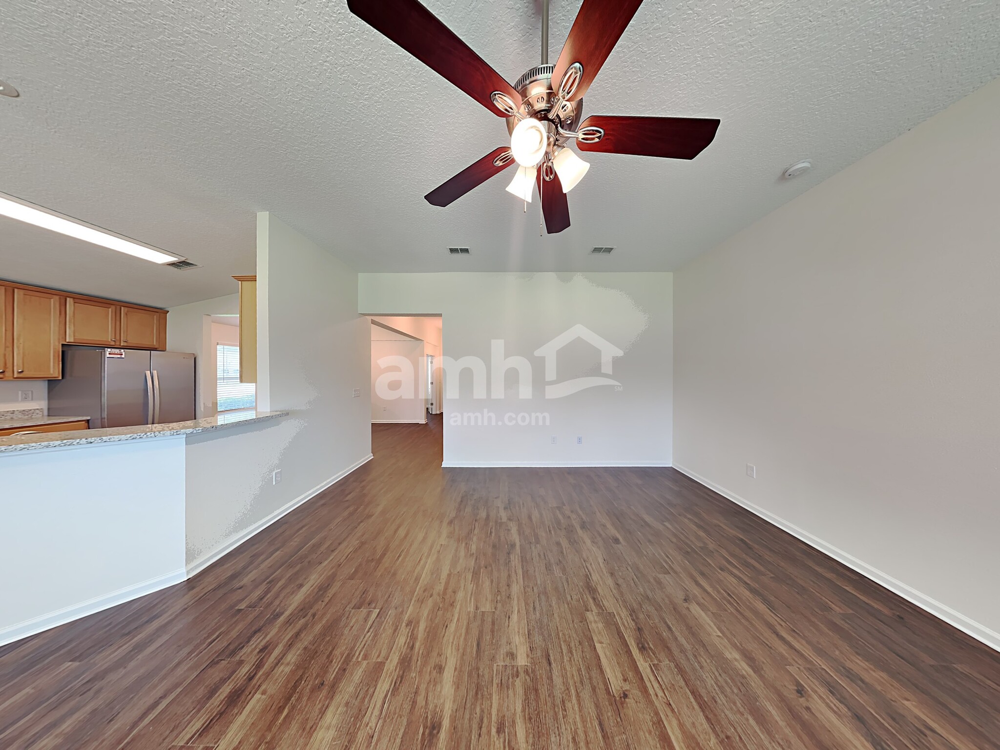 Building Photo - 2842 Woodstone Dr