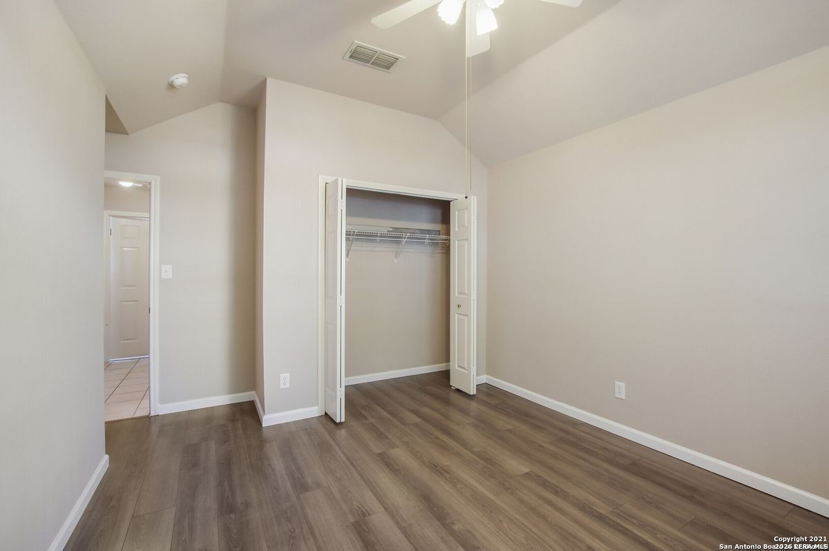 Building Photo - 1136 Berry Creek Dr