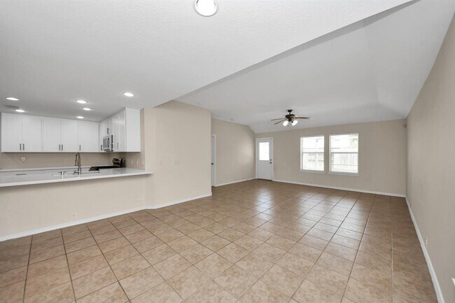 Building Photo - 2718 Swift Fox Corner