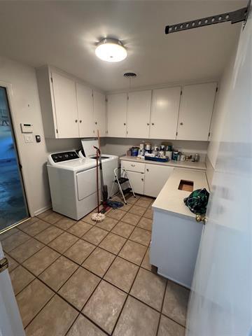 Building Photo - 95 Hedges Rd