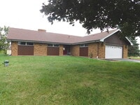 Building Photo - 46W356 Jericho Rd