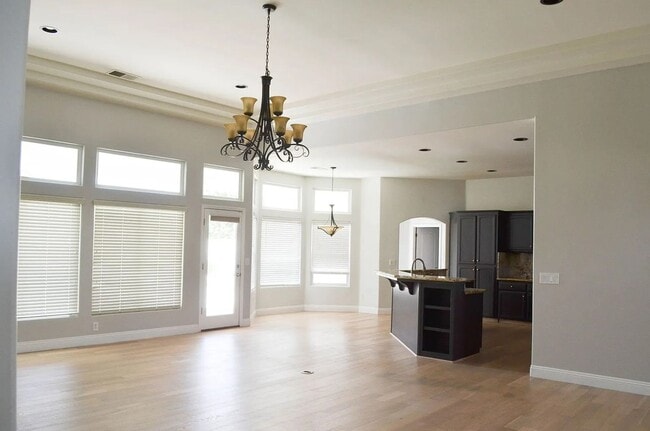 Building Photo - Spacious Riverlakes Golf Course Home with Pool, Spa & 3-Car Garage