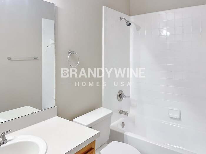 Building Photo - 3570 Barbizon Ct