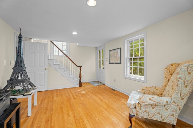 Building Photo - 133 Blake Rd