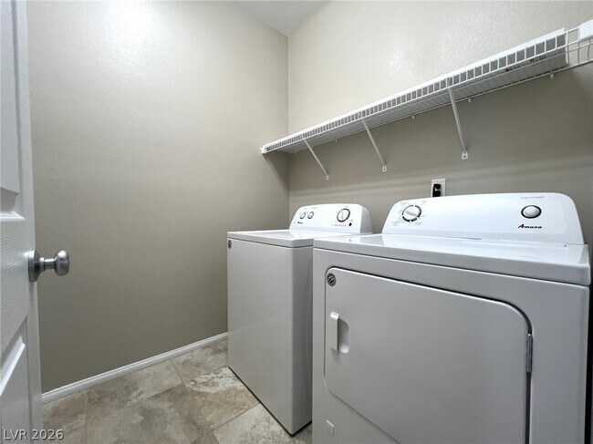 Building Photo - 3152 Monza Manor Walk