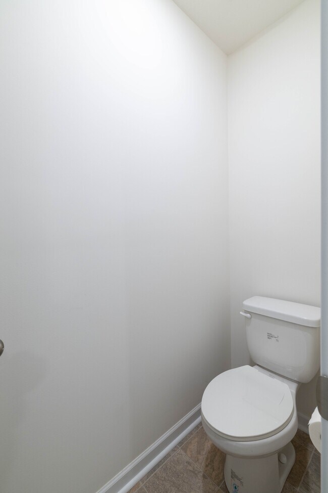 Building Photo - 4714 Willow Bluff Cir