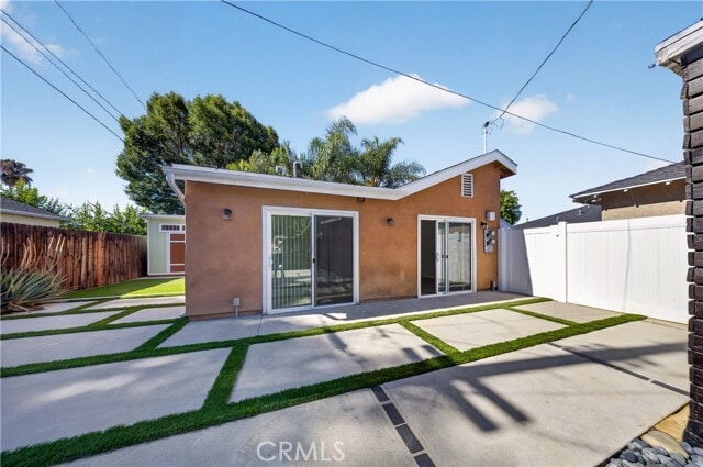 Building Photo - 6904 McLennan Ave