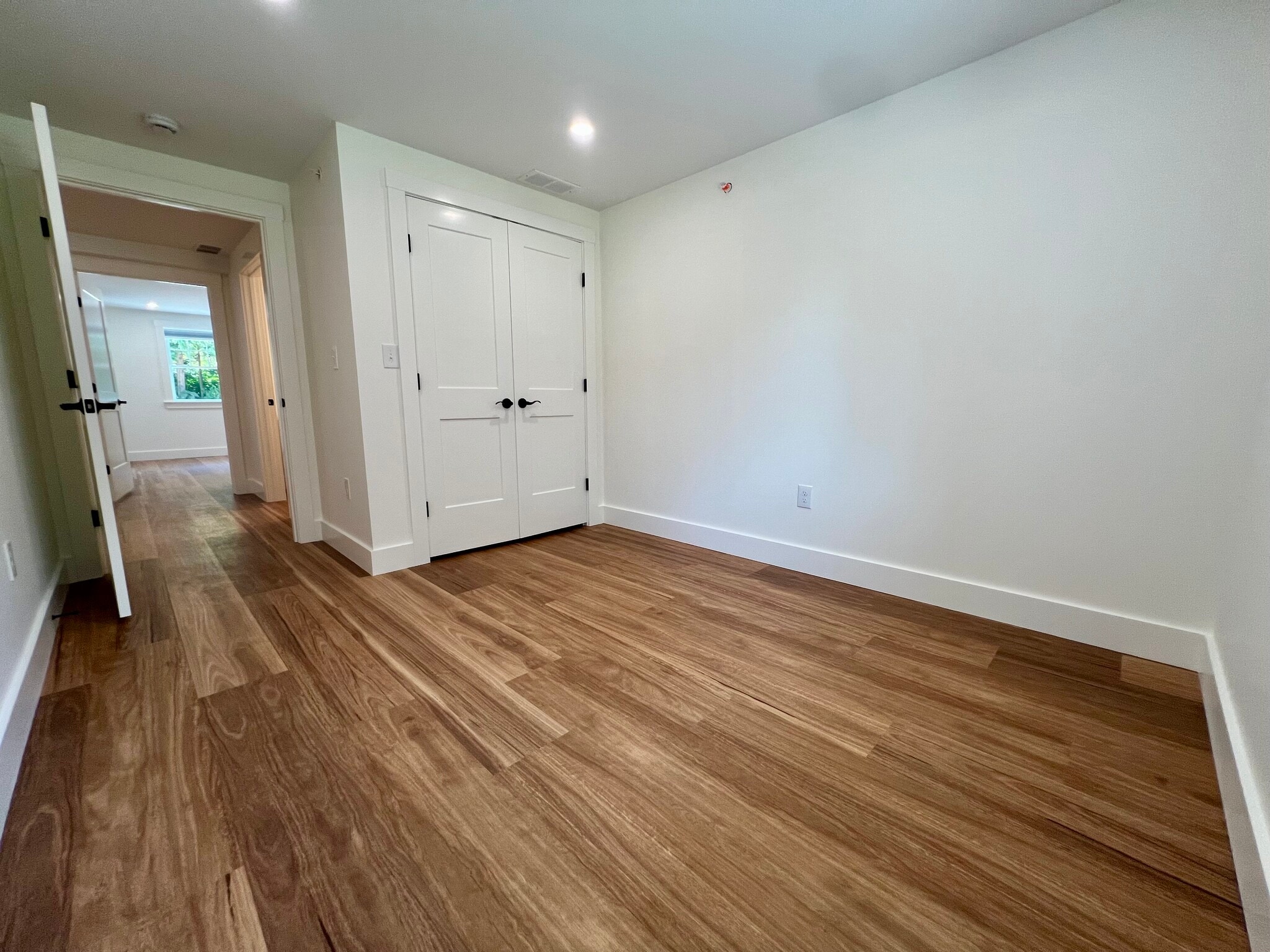 Building Photo - 61 Old Amherst Rd