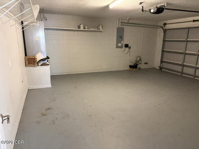 Building Photo - 16 Fernmeadow Ln
