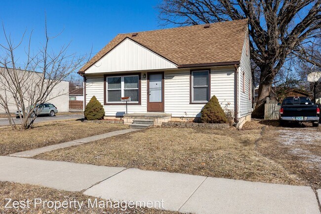 Building Photo - 3 br, 1 bath House - 17605 Stephens Drive